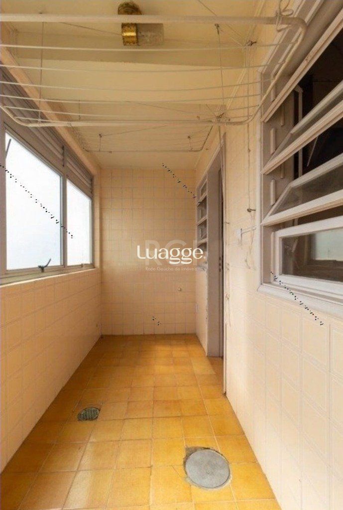 Apartamento à venda com 3 quartos, 139m² - Foto 19