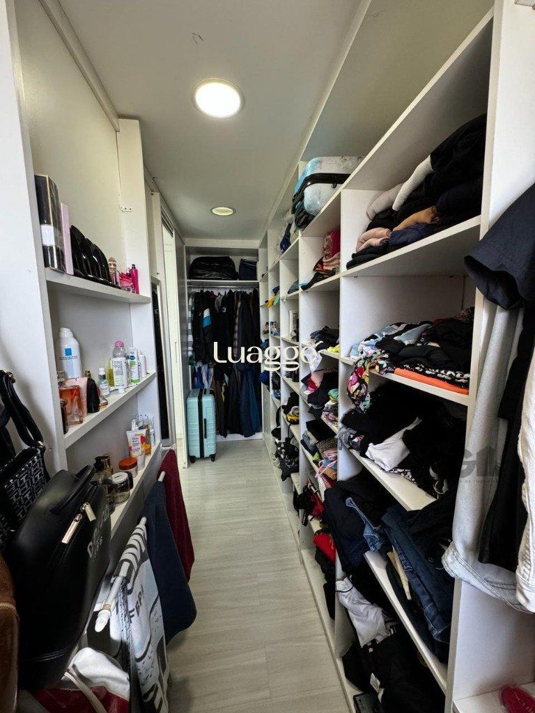 Casa à venda com 4 quartos, 341m² - Foto 22