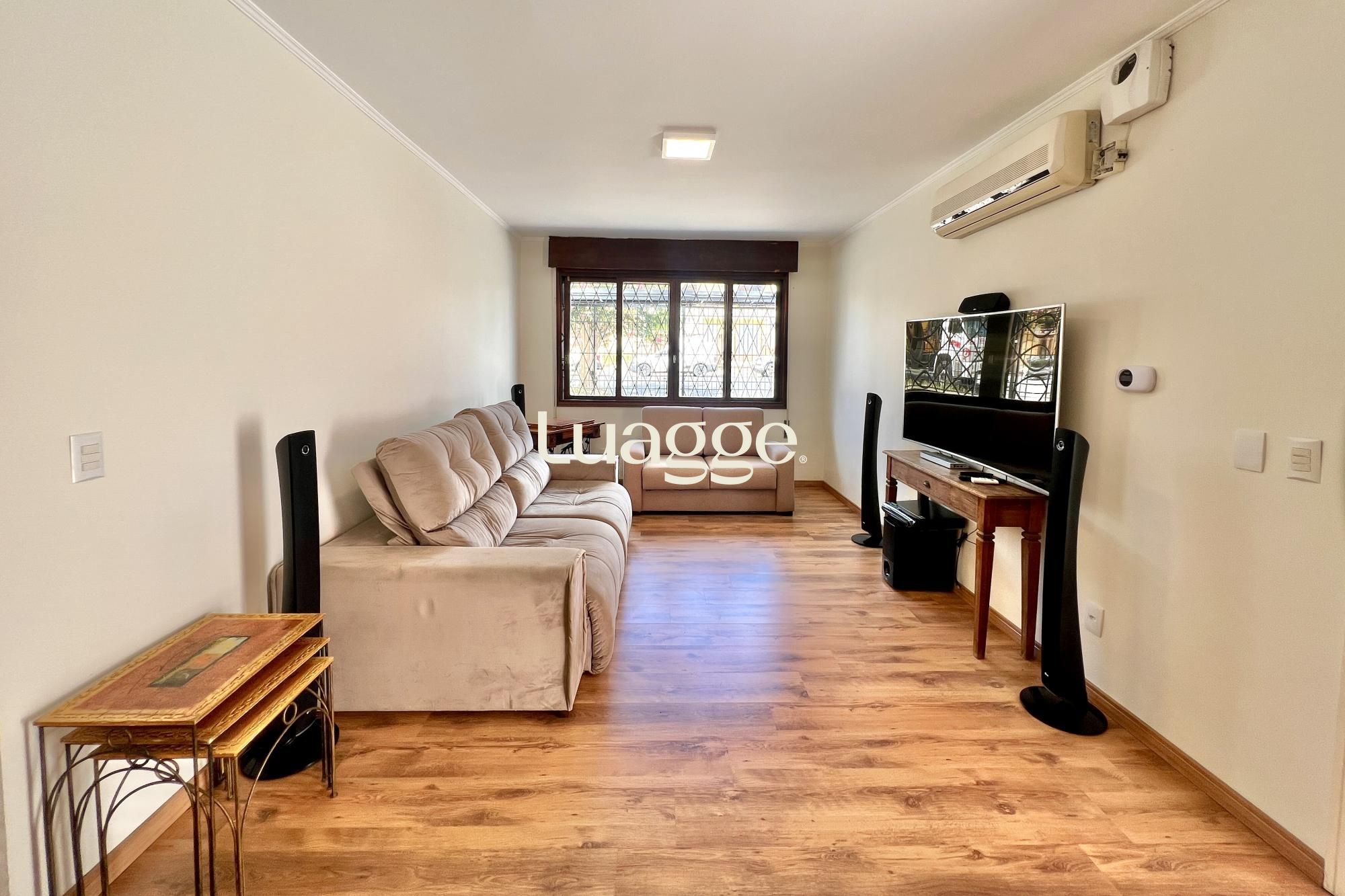 Casa, 3 quartos, 141 m² - Foto 1