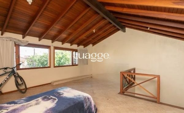 Casa à venda com 3 quartos, 219m² - Foto 30