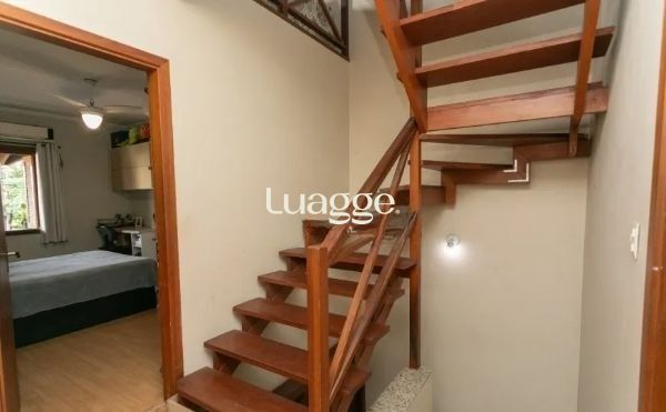 Casa à venda com 3 quartos, 219m² - Foto 13