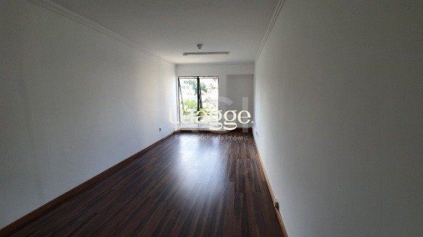 Conjunto Comercial-Sala à venda com 1 quarto, 28m² - Foto 2