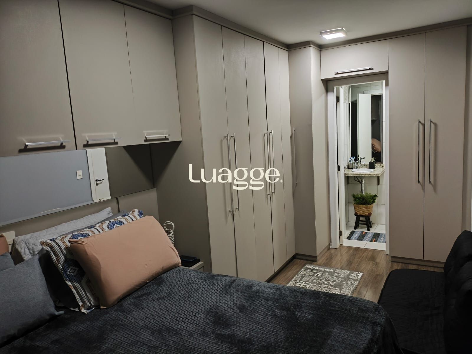 Apartamento à venda com 1 quarto, 45m² - Foto 6