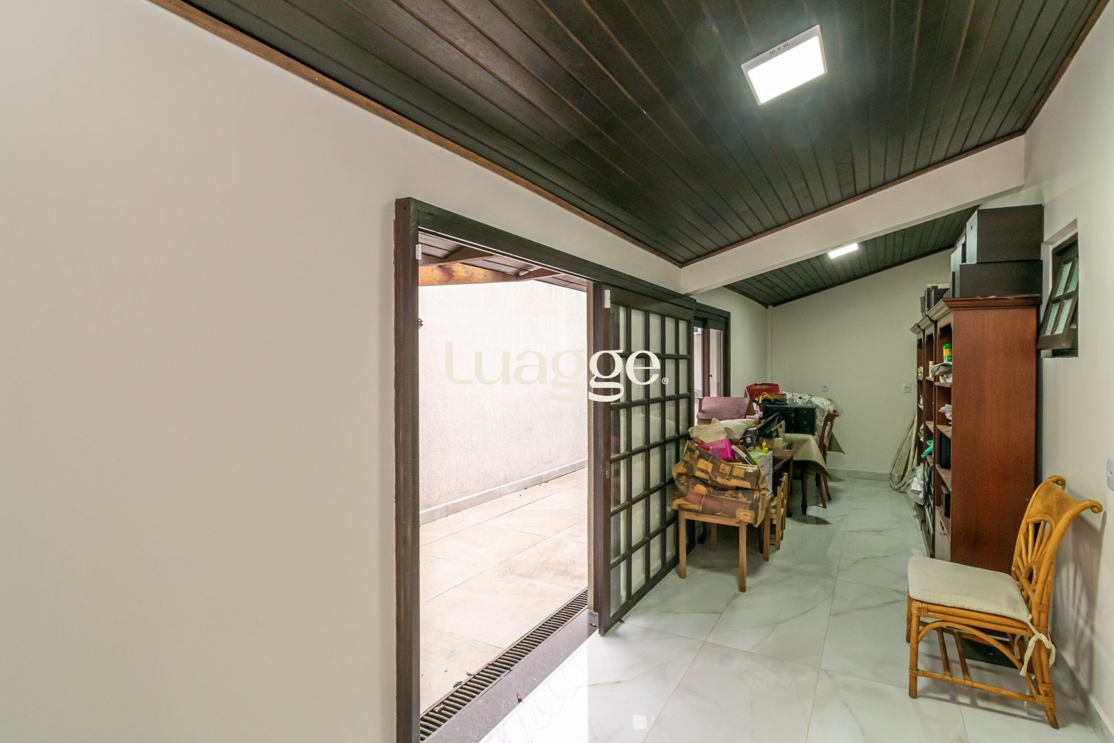 Casa à venda com 3 quartos, 355m² - Foto 14