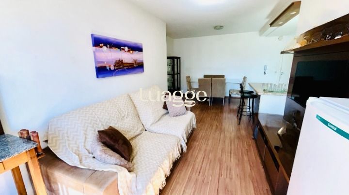 Apartamento à venda com 2 quartos, 69m² - Foto 9
