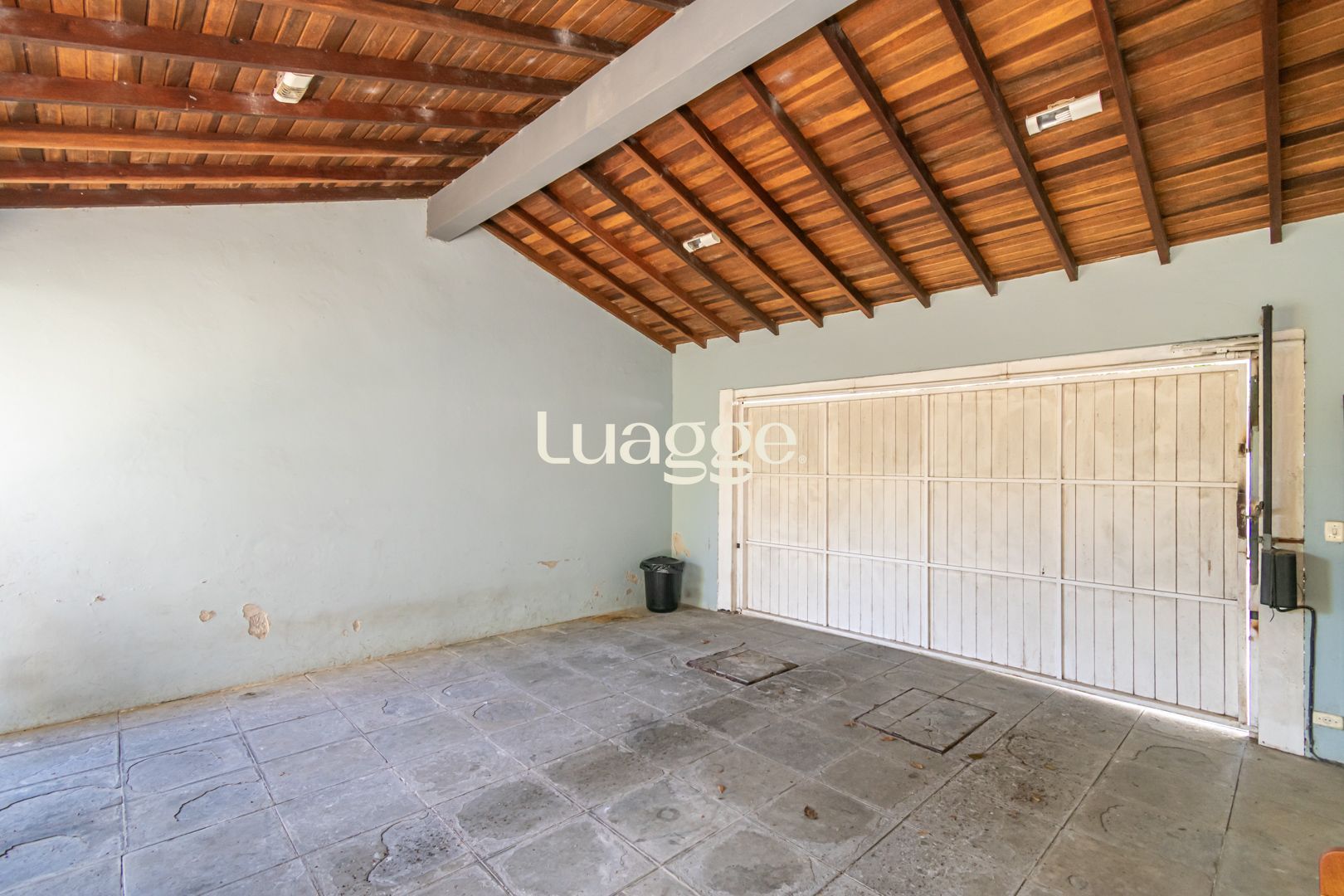 Casa à venda com 4 quartos, 335m² - Foto 32