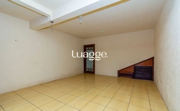 Casa à venda com 2 quartos, 134m² - Foto 2