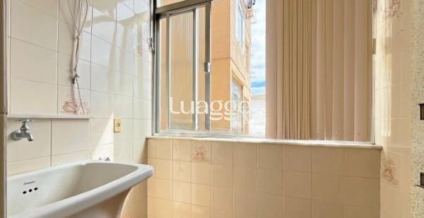 Apartamento à venda com 2 quartos, 69m² - Foto 20