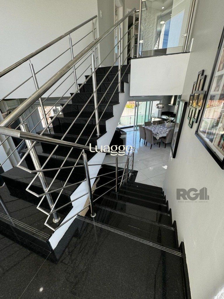 Casa à venda com 4 quartos, 341m² - Foto 7