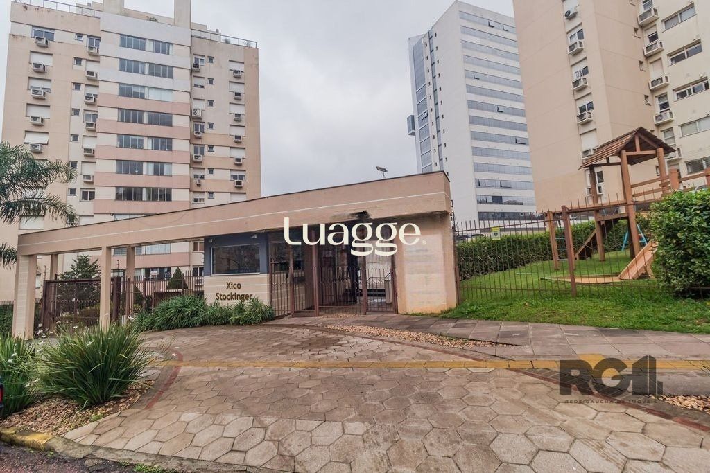 Apartamento à venda com 3 quartos, 114m² - Foto 28