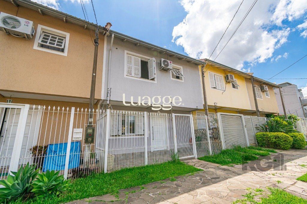 Casa à venda com 3 quartos, 90m² - Foto 26