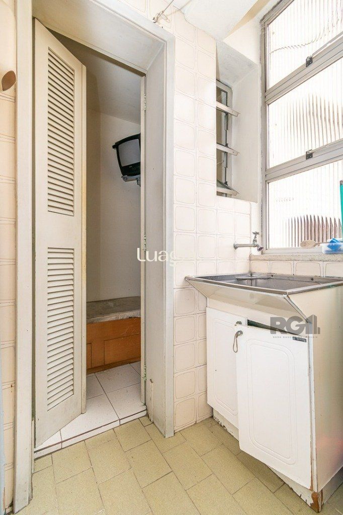 Apartamento à venda com 2 quartos, 77m² - Foto 17
