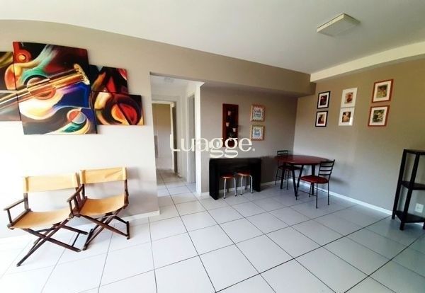 Apartamento à venda com 2 quartos, 68m² - Foto 4