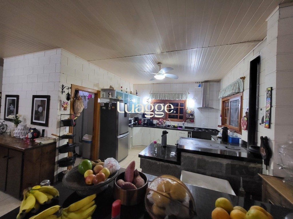 Casa de Condomínio à venda com 4 quartos, 230m² - Foto 48