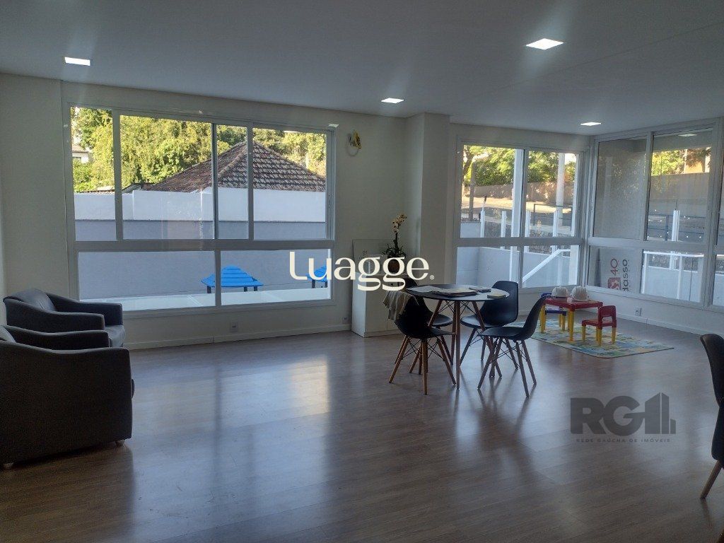 Apartamento à venda com 2 quartos, 71m² - Foto 2