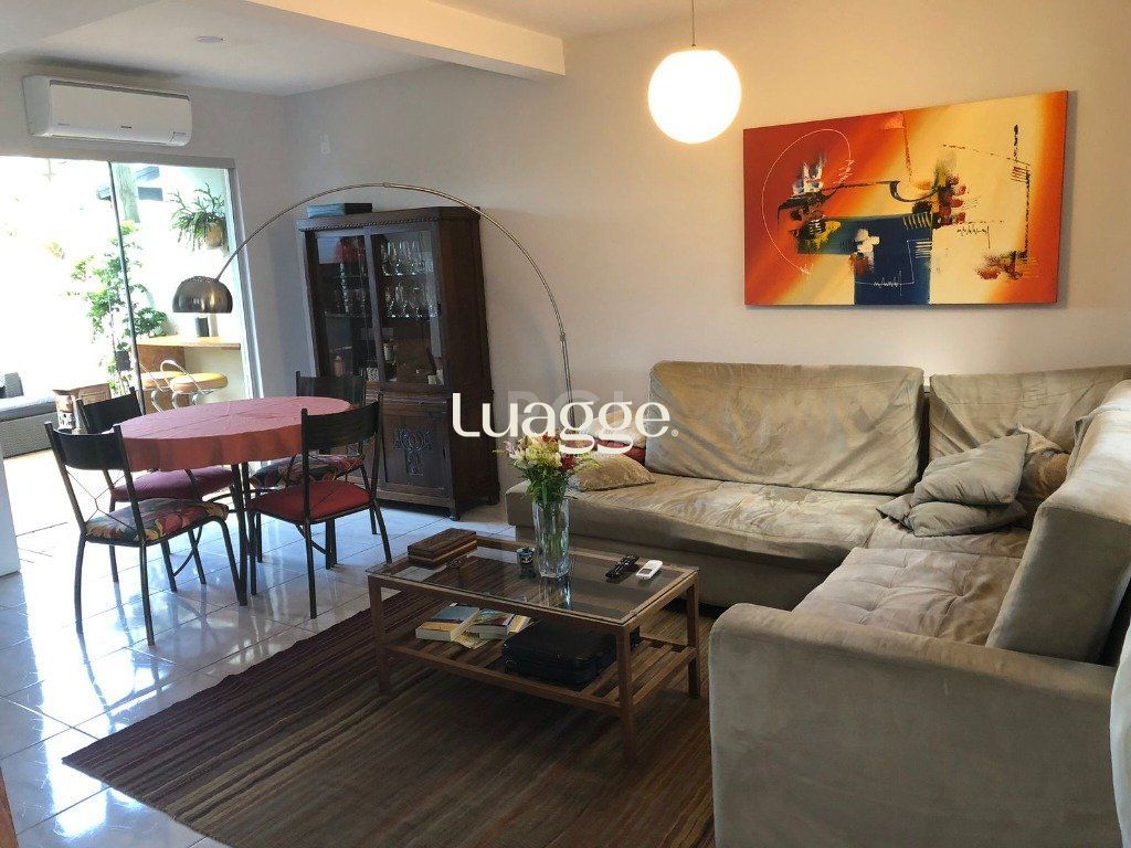 Casa de Condomínio à venda com 3 quartos, 71m² - Foto 2
