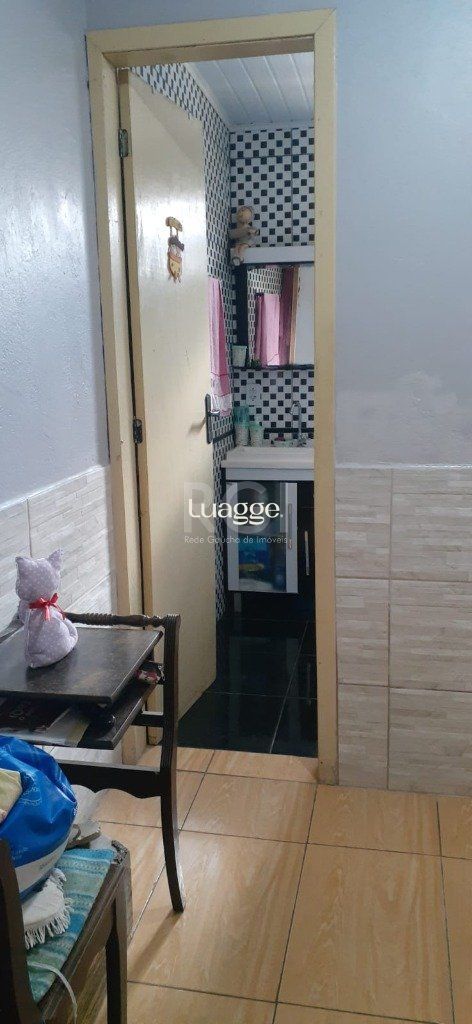 Casa à venda com 4 quartos, 97m² - Foto 17
