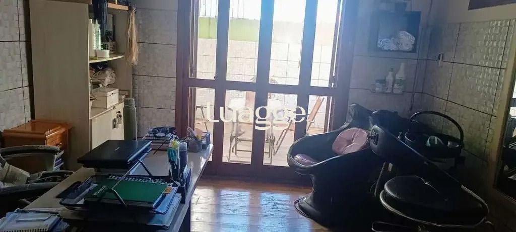 Casa à venda com 3 quartos, 136m² - Foto 24
