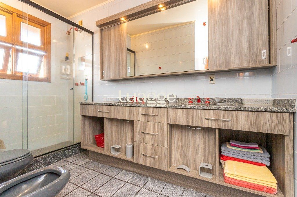 Casa à venda com 5 quartos, 419m² - Foto 47