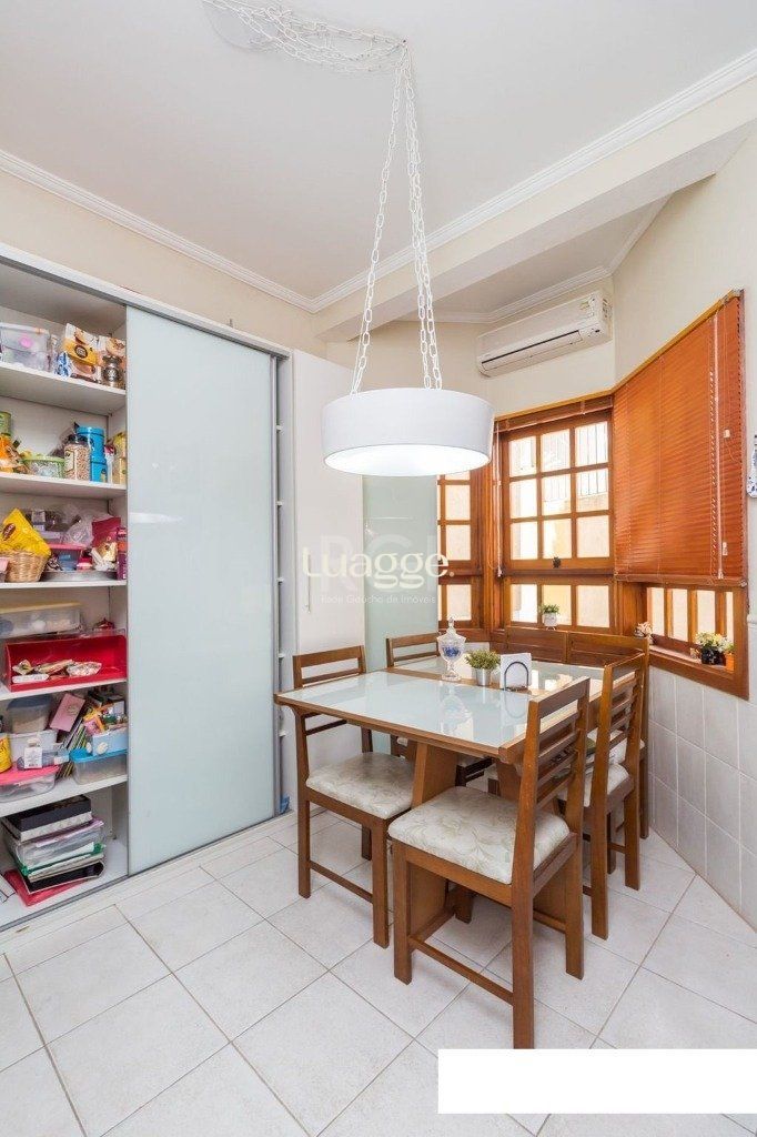 Casa de Condomínio à venda com 3 quartos, 241m² - Foto 27