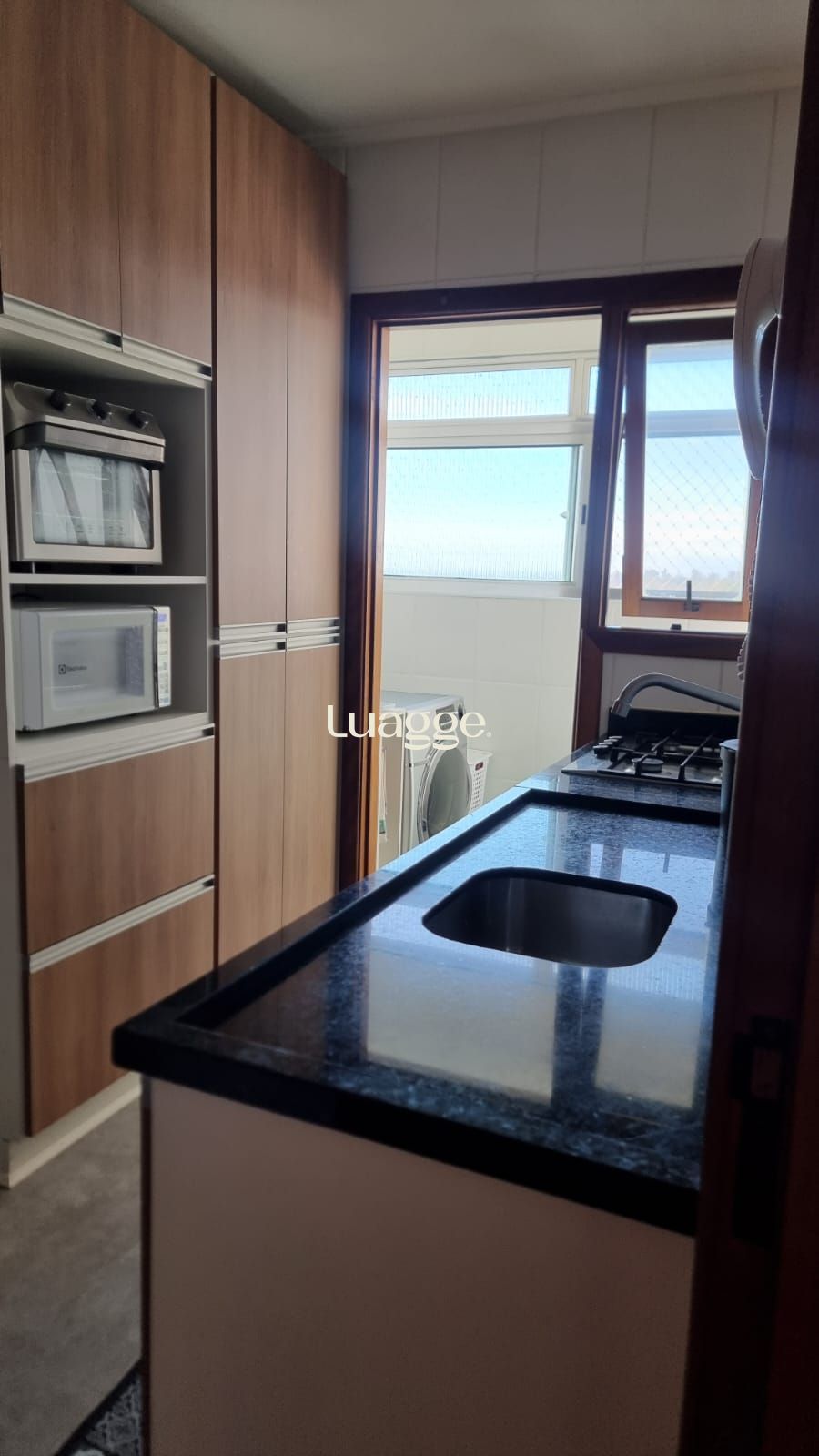 Apartamento à venda com 2 quartos, 70m² - Foto 15