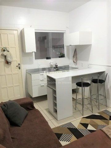 Casa à venda com 2 quartos, 48m² - Foto 4