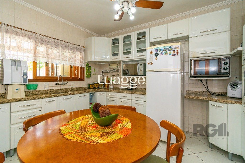 Casa de Condomínio à venda com 3 quartos, 193m² - Foto 36