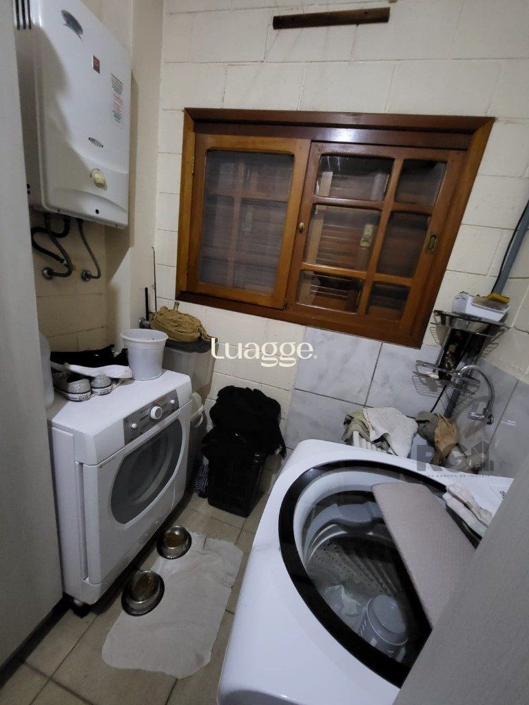 Casa de Condomínio à venda com 4 quartos, 230m² - Foto 35