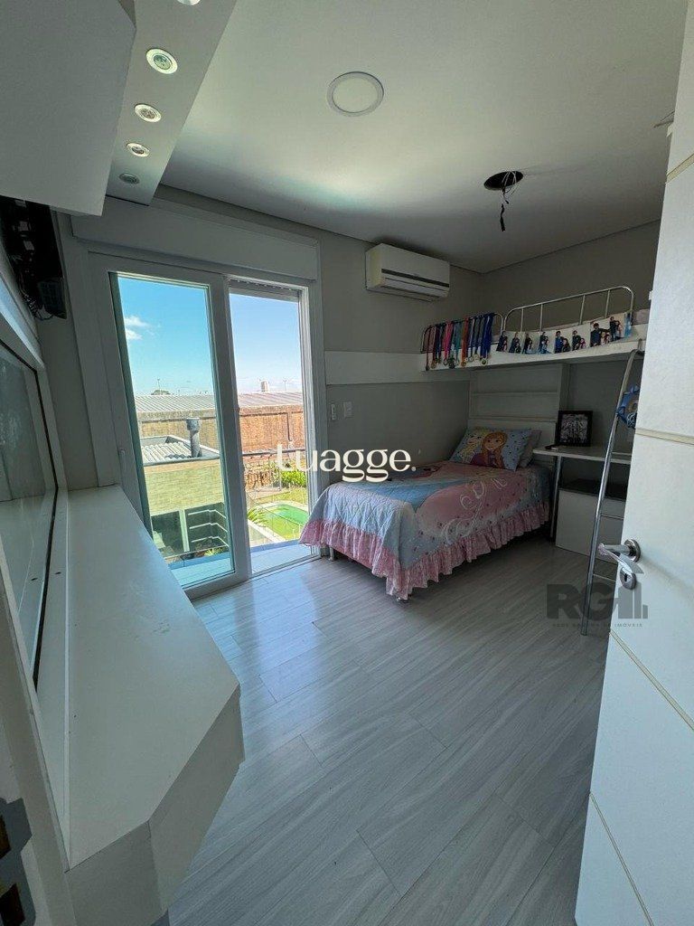 Casa à venda com 4 quartos, 341m² - Foto 24
