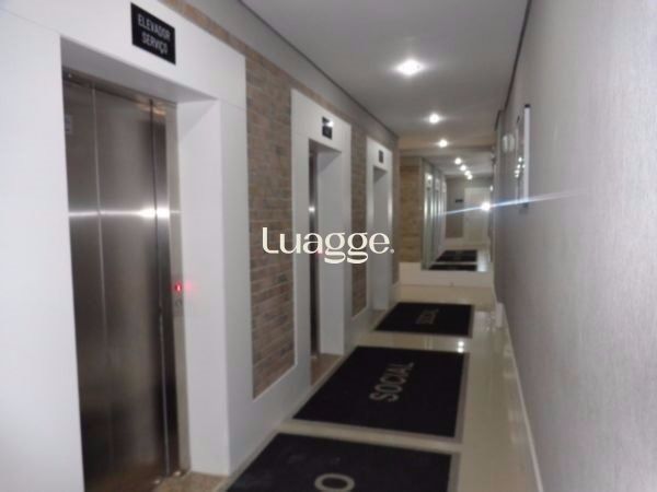 Apartamento à venda com 2 quartos, 62m² - Foto 12