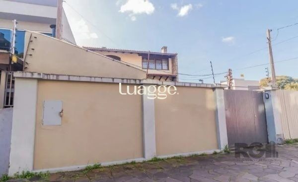 Casa à venda com 8 quartos, 443m² - Foto 30