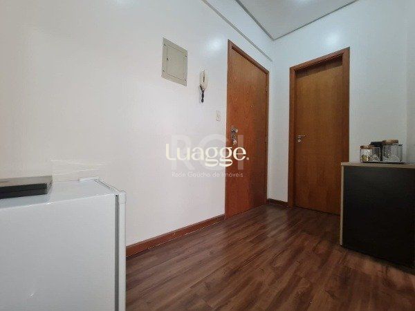 Conjunto Comercial-Sala à venda com 1 quarto, 28m² - Foto 8