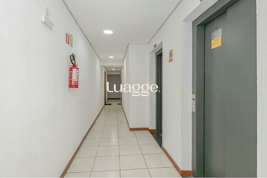 Apartamento à venda com 2 quartos, 64m² - Foto 17