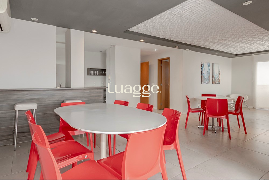 Apartamento à venda com 2 quartos, 64m² - Foto 19