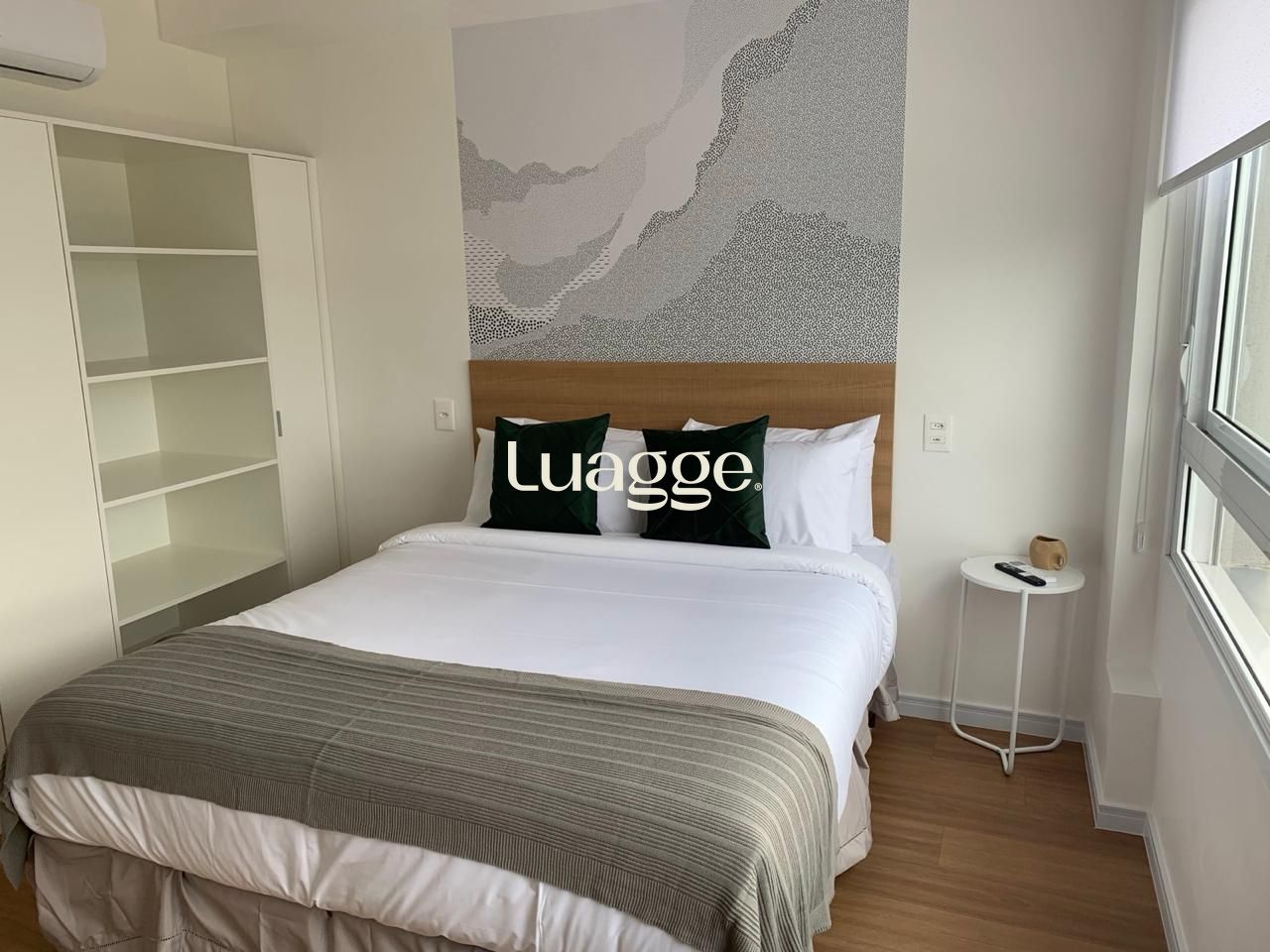 Apartamento à venda com 1 quarto, 27m² - Foto 2