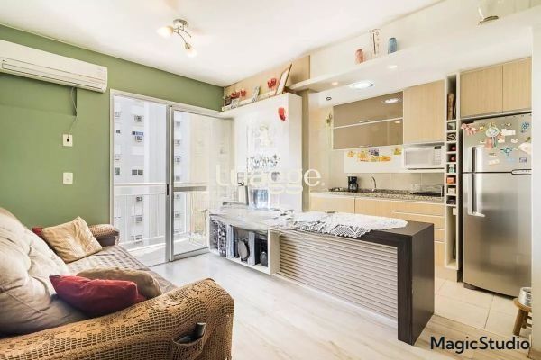 Apartamento à venda com 2 quartos, 62m² - Foto 2