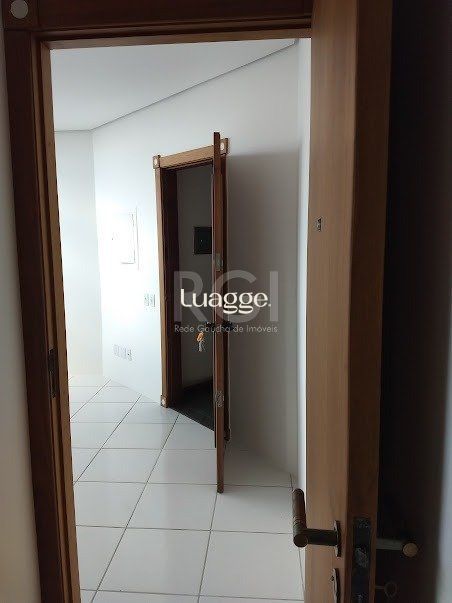 Conjunto Comercial-Sala à venda com 1 quarto, 47m² - Foto 2