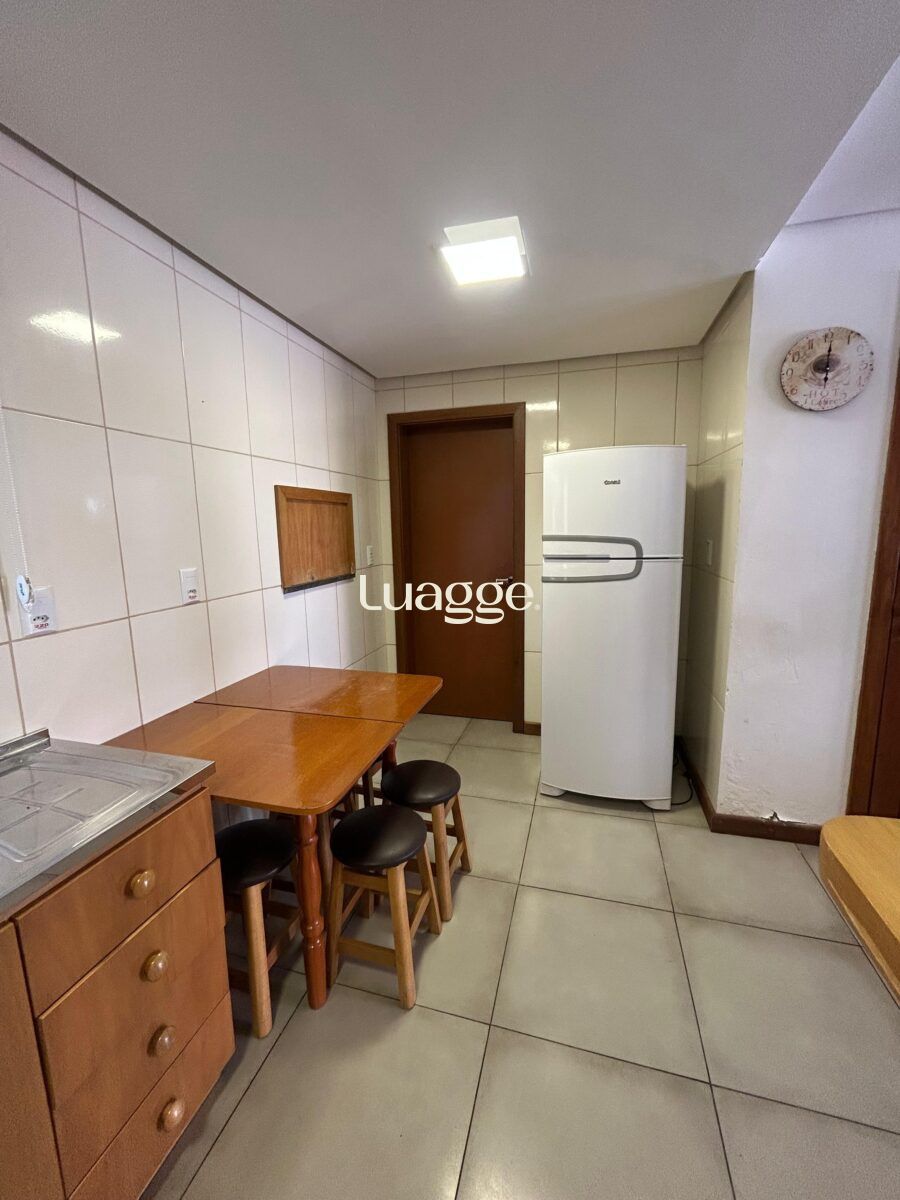 Casa de Condomínio à venda com 4 quartos, 137m² - Foto 17