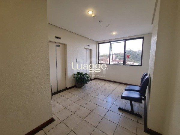 Conjunto Comercial-Sala à venda com 1 quarto, 28m² - Foto 6