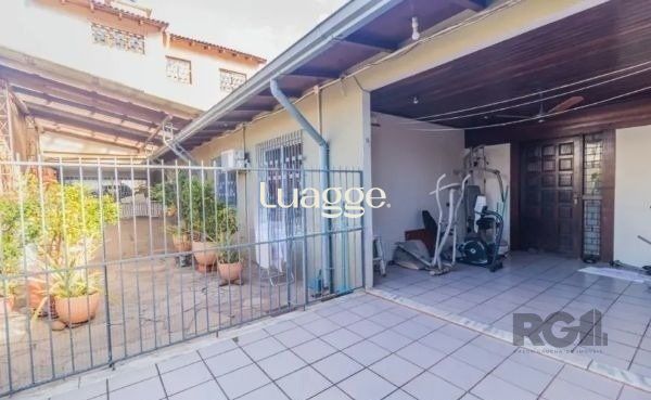 Casa à venda com 8 quartos, 443m² - Foto 34