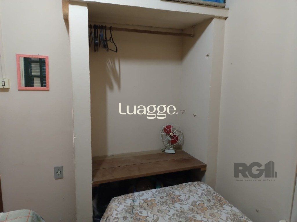 Casa à venda com 3 quartos, 72m² - Foto 14