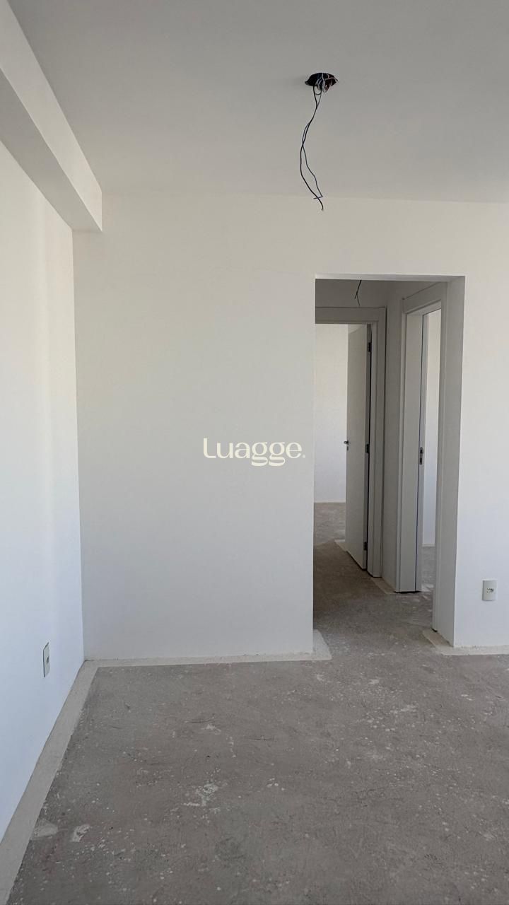 Apartamento à venda com 2 quartos, 51m² - Foto 17