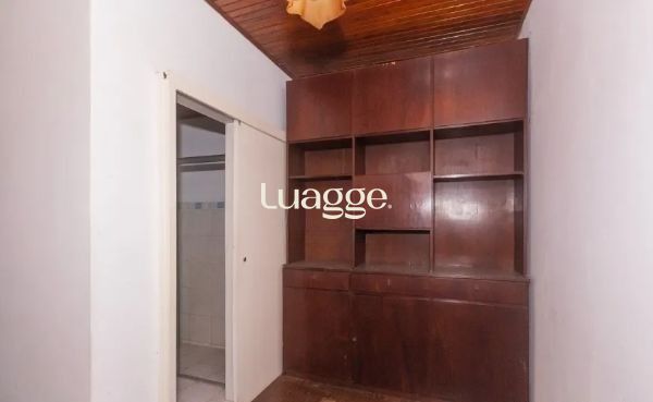 Casa à venda com 4 quartos, 182m² - Foto 25