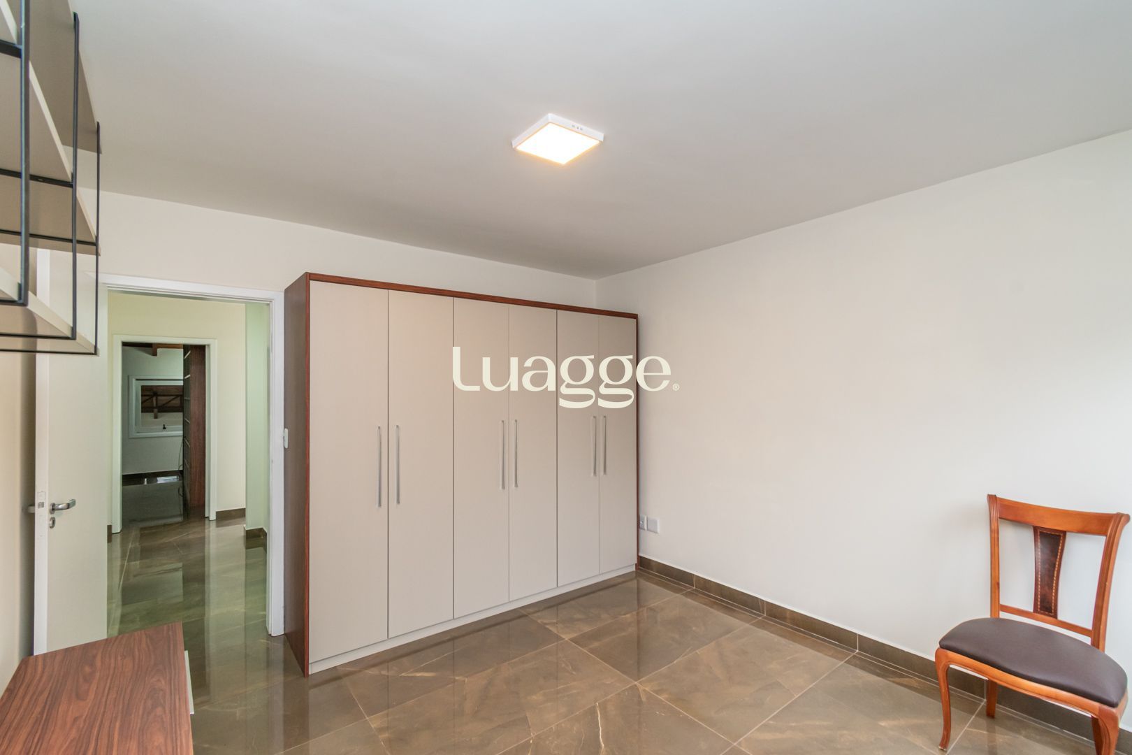 Casa à venda com 3 quartos, 355m² - Foto 30