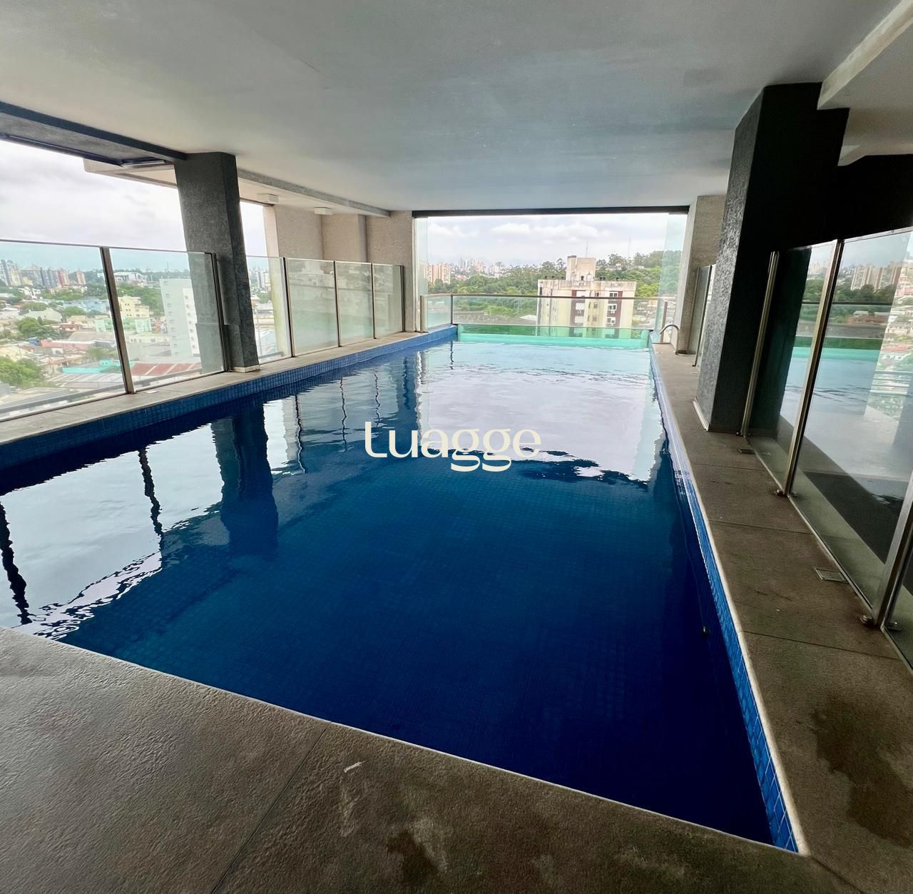 Apartamento à venda com 2 quartos, 67m² - Foto 27