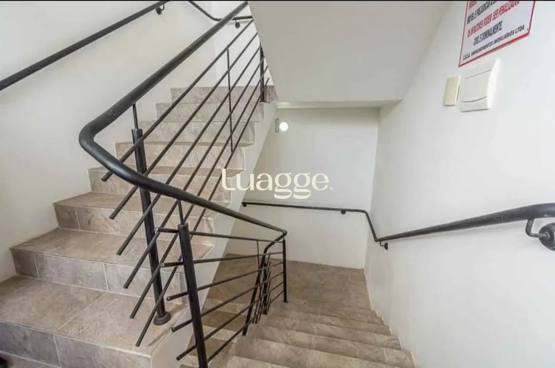 Apartamento à venda com 2 quartos, 51m² - Foto 2