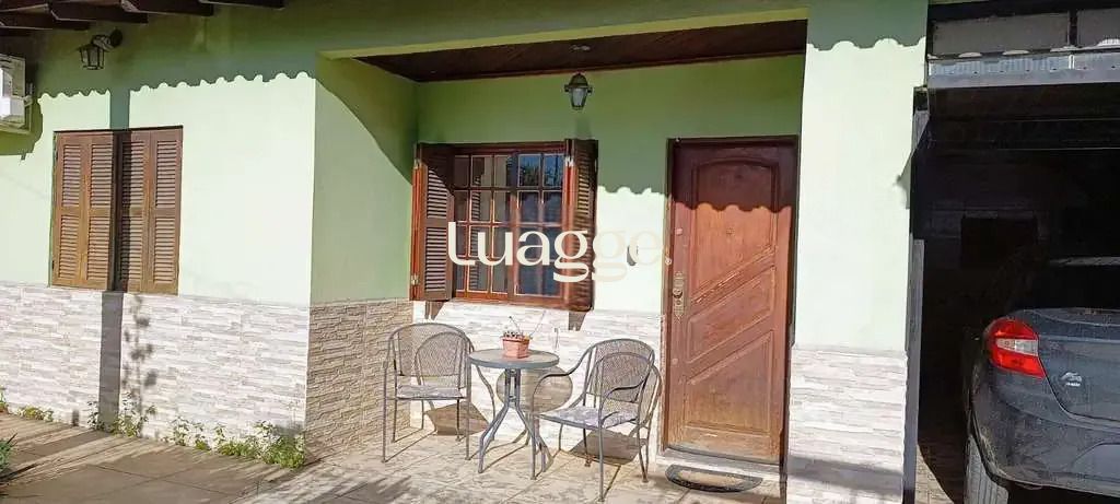Casa à venda com 3 quartos, 136m² - Foto 2