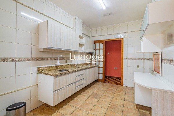Apartamento à venda com 3 quartos, 146m² - Foto 5