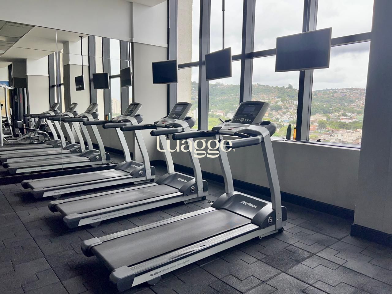 Apartamento à venda com 2 quartos, 67m² - Foto 20