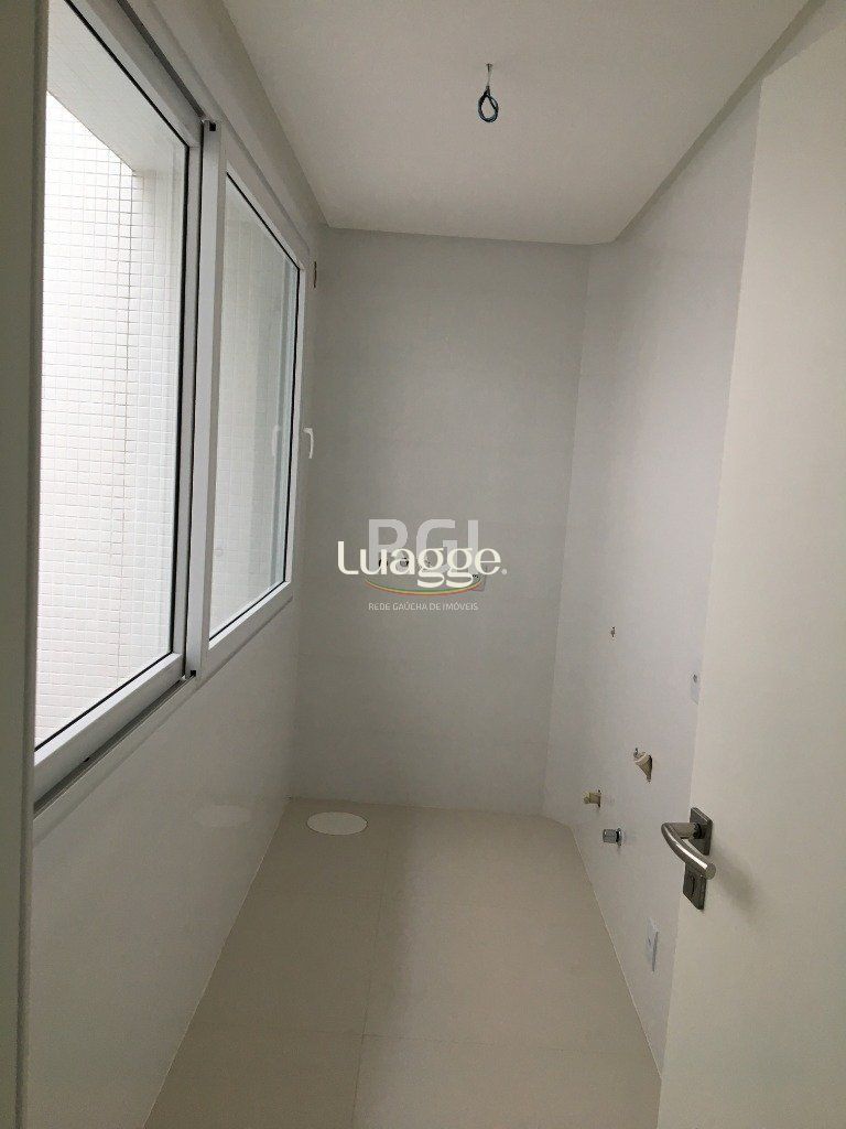 Apartamento à venda com 3 quartos, 82m² - Foto 3